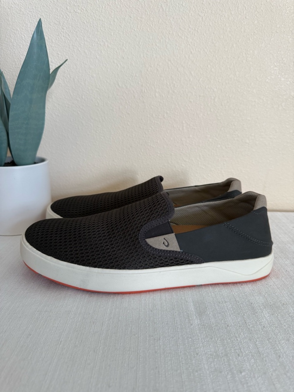Olukai Lae’Ahi Men's Slip-On Mesh Casual Shoes - Charcoal - Picture 3 of 14